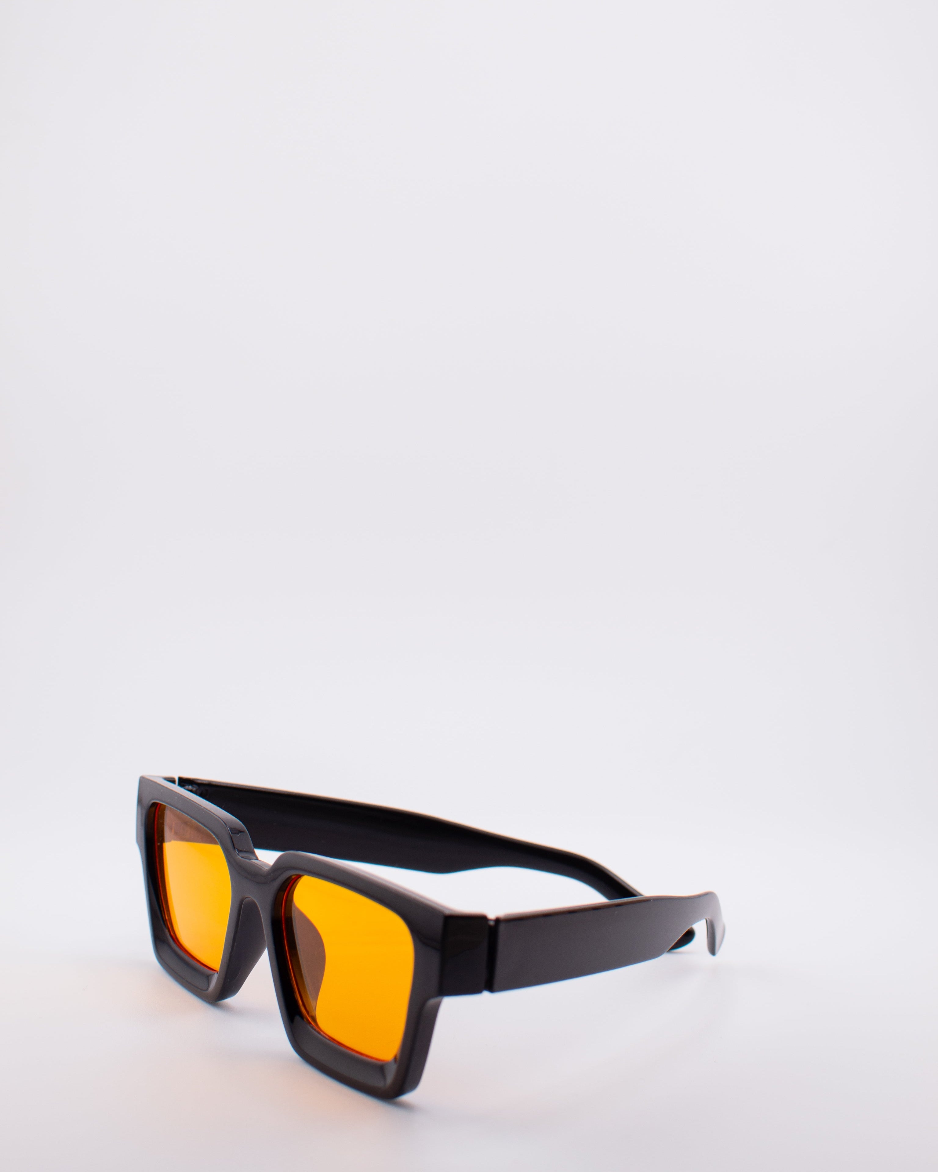 Amber Squared Sungalsses